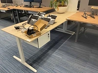 Ahrend bureau (2x) - afbeelding 2 van  4
