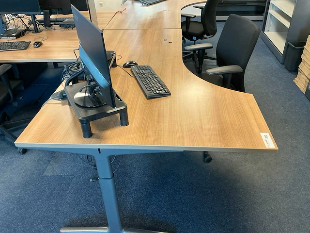 Ahrend bureau (4x) - afbeelding 4 van  11