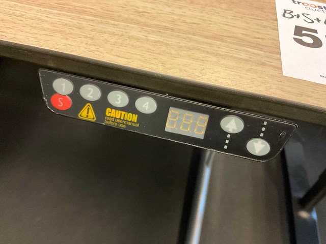 Ahrend bureau, bureaustoel en ladeblok - afbeelding 5 van  10