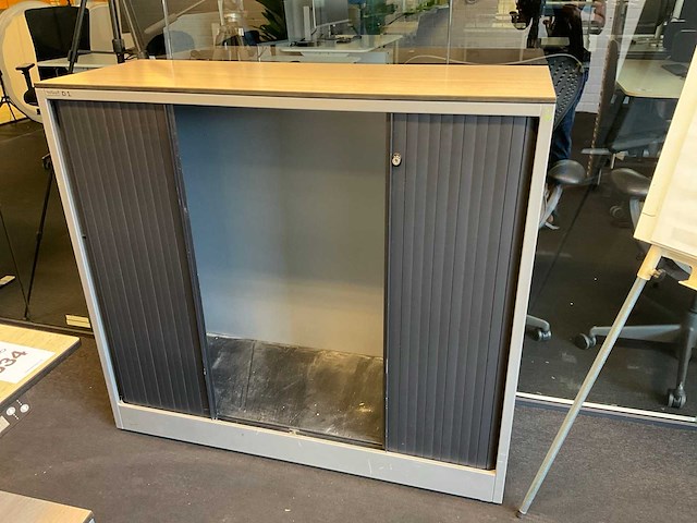 Ahrend bureau, kast en ladeblok - afbeelding 9 van  10