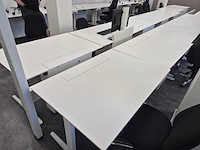 Ahrend bureau met elektrische monitorlift (10x) - afbeelding 3 van  5