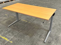 Ahrend bureau - afbeelding 1 van  2