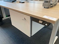Ahrend bureau - afbeelding 3 van  6