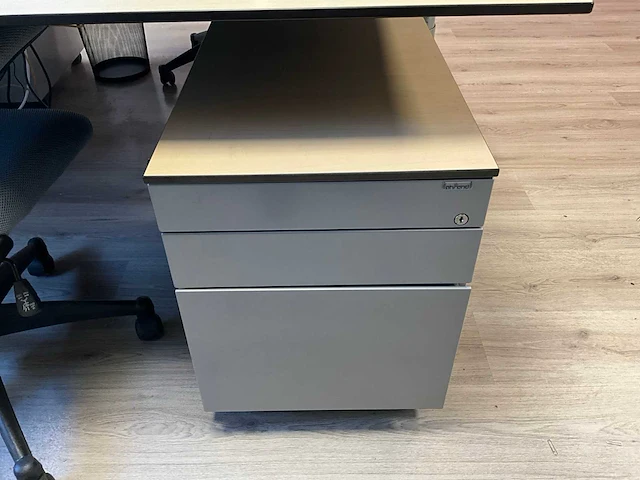 Ahrend bureauopstelling (2x) - afbeelding 5 van  7