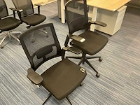 Ahrend bureaustoel (2x) - afbeelding 1 van  6