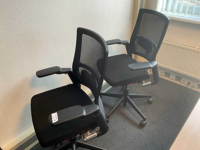Ahrend bureaustoel (2x) - afbeelding 3 van  4