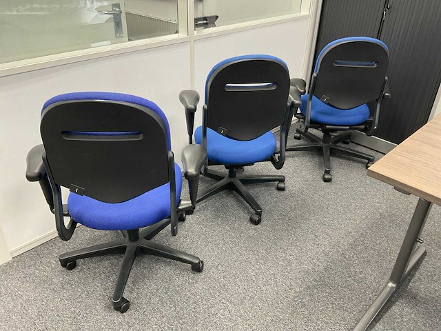 Ahrend bureaustoel (3x) - afbeelding 5 van  5
