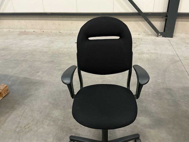 Ahrend bureaustoel (6x) - afbeelding 3 van  4
