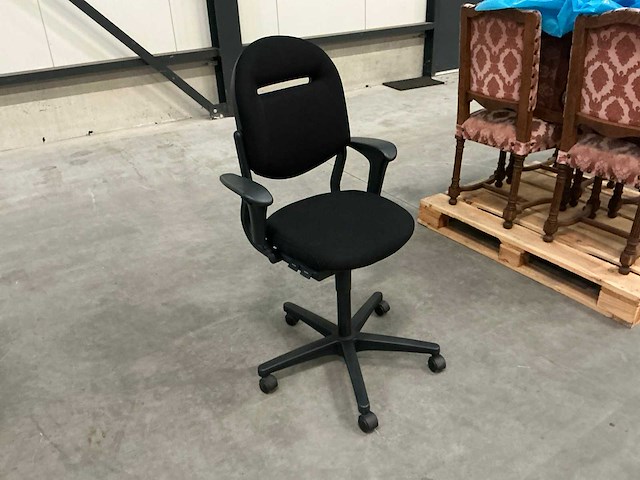 Ahrend bureaustoel (6x) - afbeelding 4 van  4