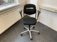 Ahrend bureaustoel - afbeelding 1 van  8
