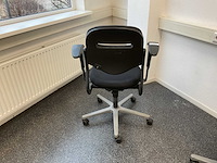 Ahrend bureaustoel - afbeelding 3 van  8