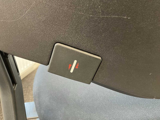 Ahrend bureaustoel - afbeelding 4 van  8