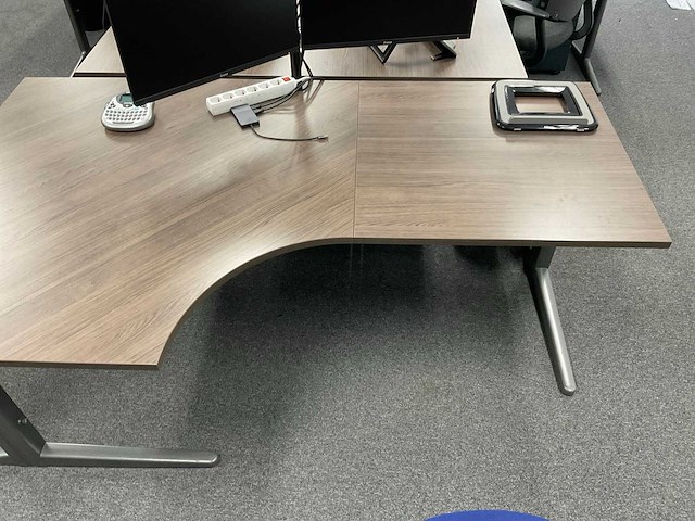 Ahrend bureautafel | 200x125 cm - afbeelding 7 van  8