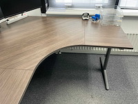 Ahrend bureautafel | 200x168 cm - afbeelding 4 van  4