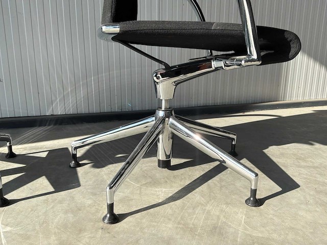 Ahrend design by sigurd rothe vergaderstoel (2x) - afbeelding 4 van  6