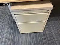 Ahrend duo zit-sta bureau met 2 losse bureaus - afbeelding 7 van  7