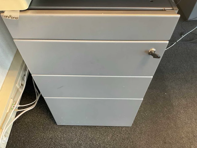 Ahrend duo zit-sta bureau - afbeelding 8 van  8