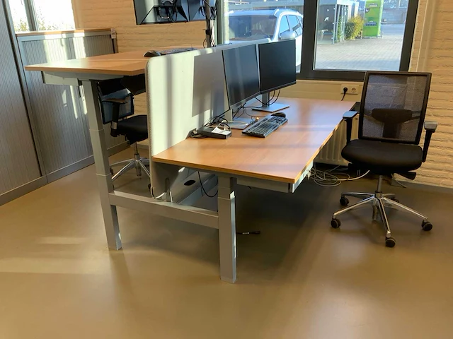Ahrend duo zit-sta bureau - afbeelding 6 van  7