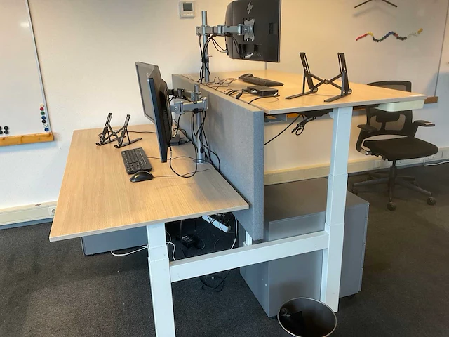 Ahrend duo zit-sta bureau - afbeelding 2 van  8
