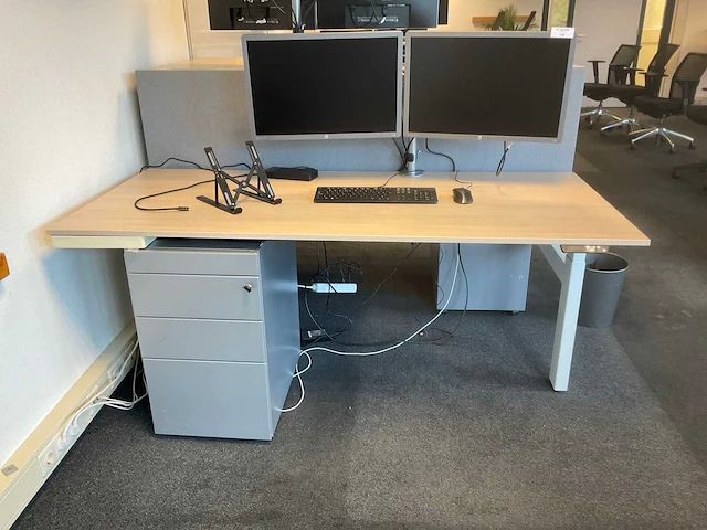 Ahrend duo zit-sta bureau - afbeelding 3 van  8