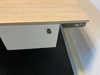 Ahrend duo zit-sta bureau - afbeelding 3 van  4