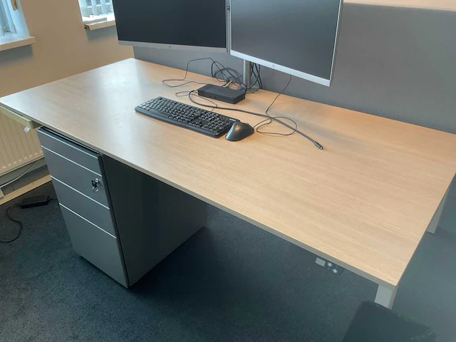 Ahrend duo zit-sta bureau - afbeelding 2 van  6