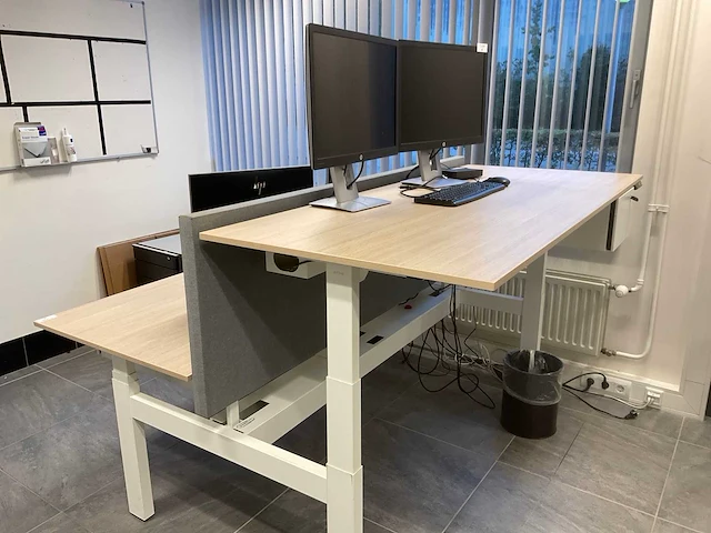Ahrend duo zit-sta bureau - afbeelding 2 van  4