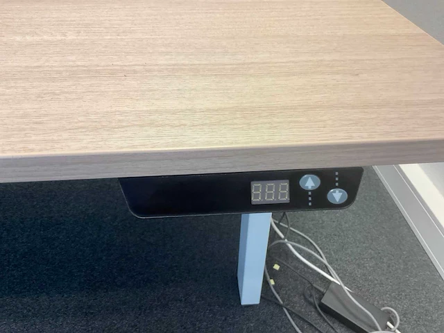 Ahrend duo zit-sta bureau - afbeelding 3 van  4
