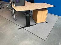 Ahrend, girsberger bureau met bureaustoel en ladeblok (2x) - afbeelding 1 van  2