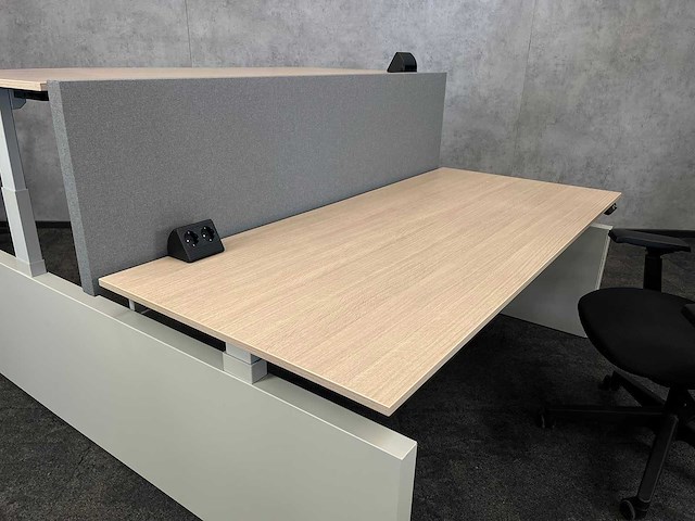 Ahrend /haworth - complete elektrisch zit-sta werkplek 180x80 - afbeelding 30 van  35