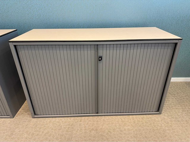 Ahrend jalouziedeurkast - afbeelding 1 van  4