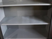 Ahrend jalouziedeurkast - afbeelding 4 van  4