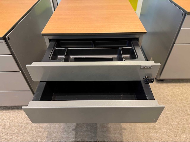 Ahrend ladeblok - afbeelding 8 van  12