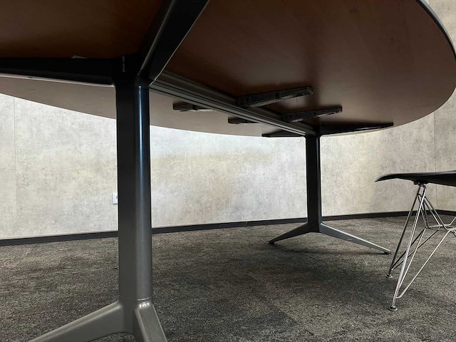 Ahrend/ mehes - vergadertafel ovaal 260x130 - afbeelding 6 van  7