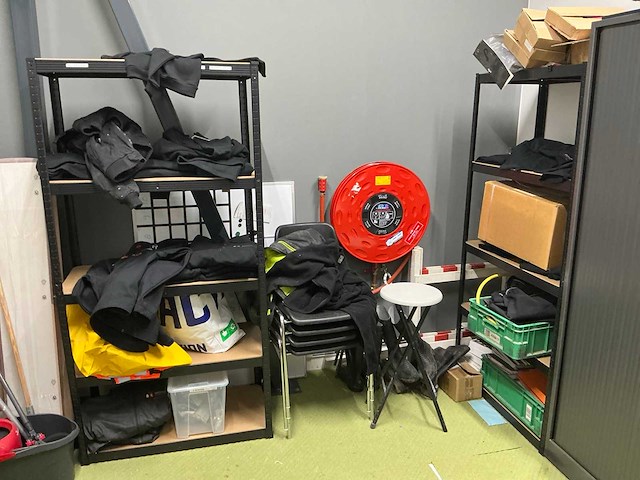 Ahrend roldeurkast (2x) - afbeelding 5 van  12