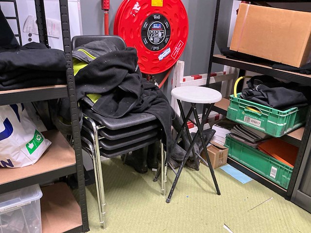 Ahrend roldeurkast (2x) - afbeelding 12 van  12