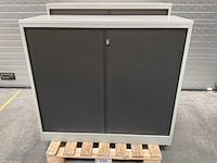 Ahrend roldeurkast - afbeelding 1 van  2
