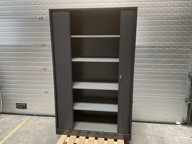 Ahrend roldeurkast - afbeelding 3 van  3