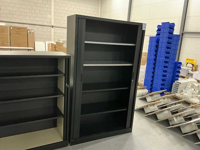 Ahrend schuifdeurkast (2x) - afbeelding 6 van  6