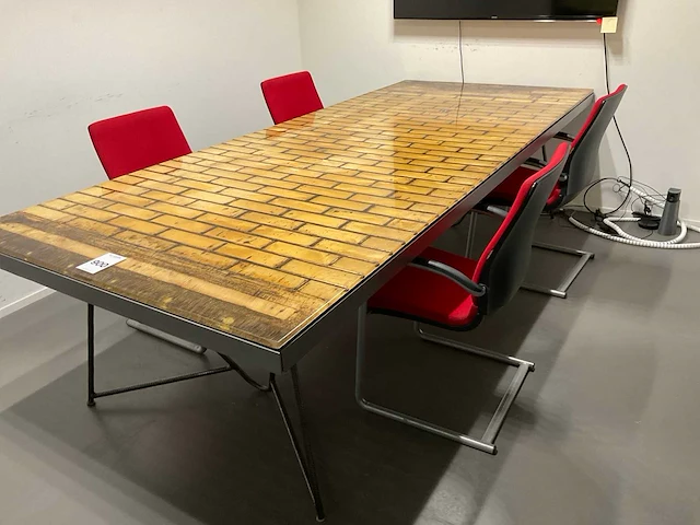 Ahrend vergaderset - afbeelding 1 van  6