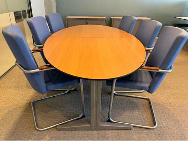 Ahrend vergadertafel met -stoelen - afbeelding 11 van  11