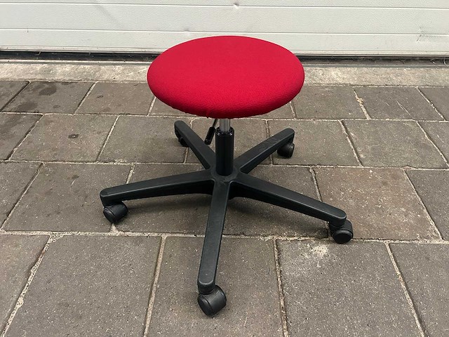 Ahrend verrijdbare werkkruk / bureaustoel rood (12x) - afbeelding 1 van  4