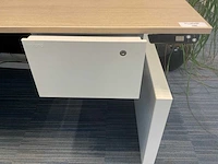 Ahrend zit-sta bureau met bureaustoel - afbeelding 3 van  4