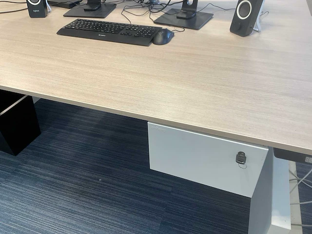 Ahrend zit-sta bureau - afbeelding 5 van  5