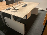 Ahrend zit-sta bureau - afbeelding 2 van  5