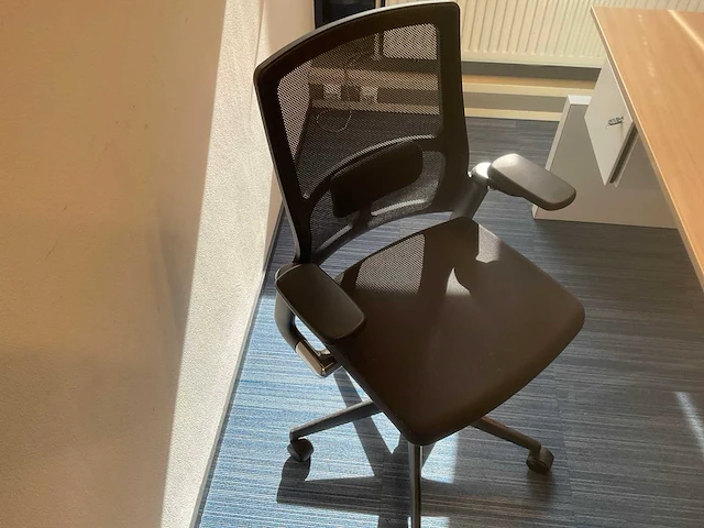Ahrend zit-sta bureau - afbeelding 5 van  8