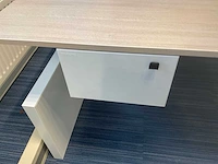 Ahrend zit-sta bureau - afbeelding 4 van  5