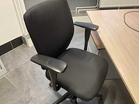 Ahrend zit-sta bureau - afbeelding 4 van  5