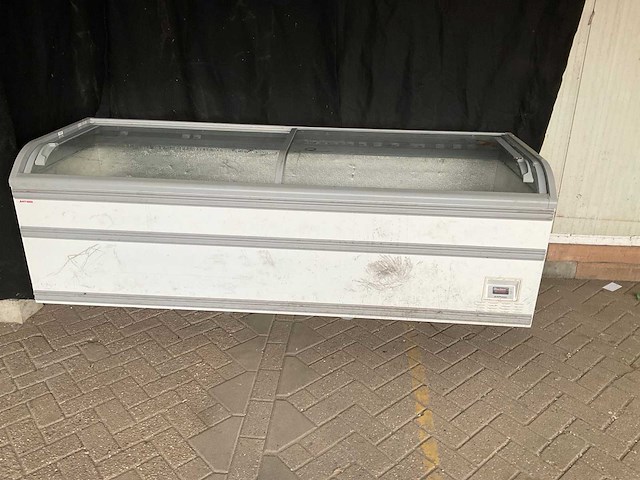 Aht vrieskist 250 cm - afbeelding 1 van  1