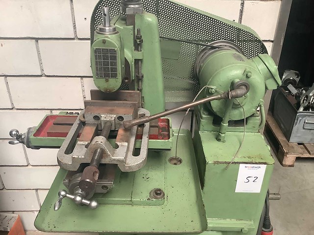 Ai - verticale freesmachine - afbeelding 2 van  4